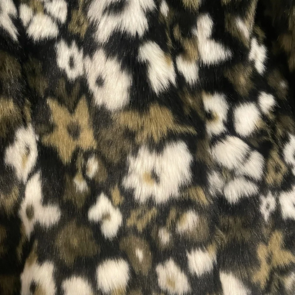 Michael Kors Floral Camo Faux‎ Fur Jacquard Collarless Jacket Coat Size XS